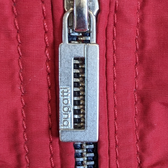 Bugatti Mens Sporty Windbreaker Jacket Size 40R( M-L) Red with Blue Trim - Picture 14 of 16